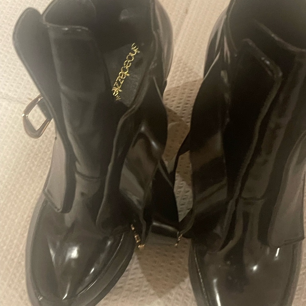 BDazzle heels